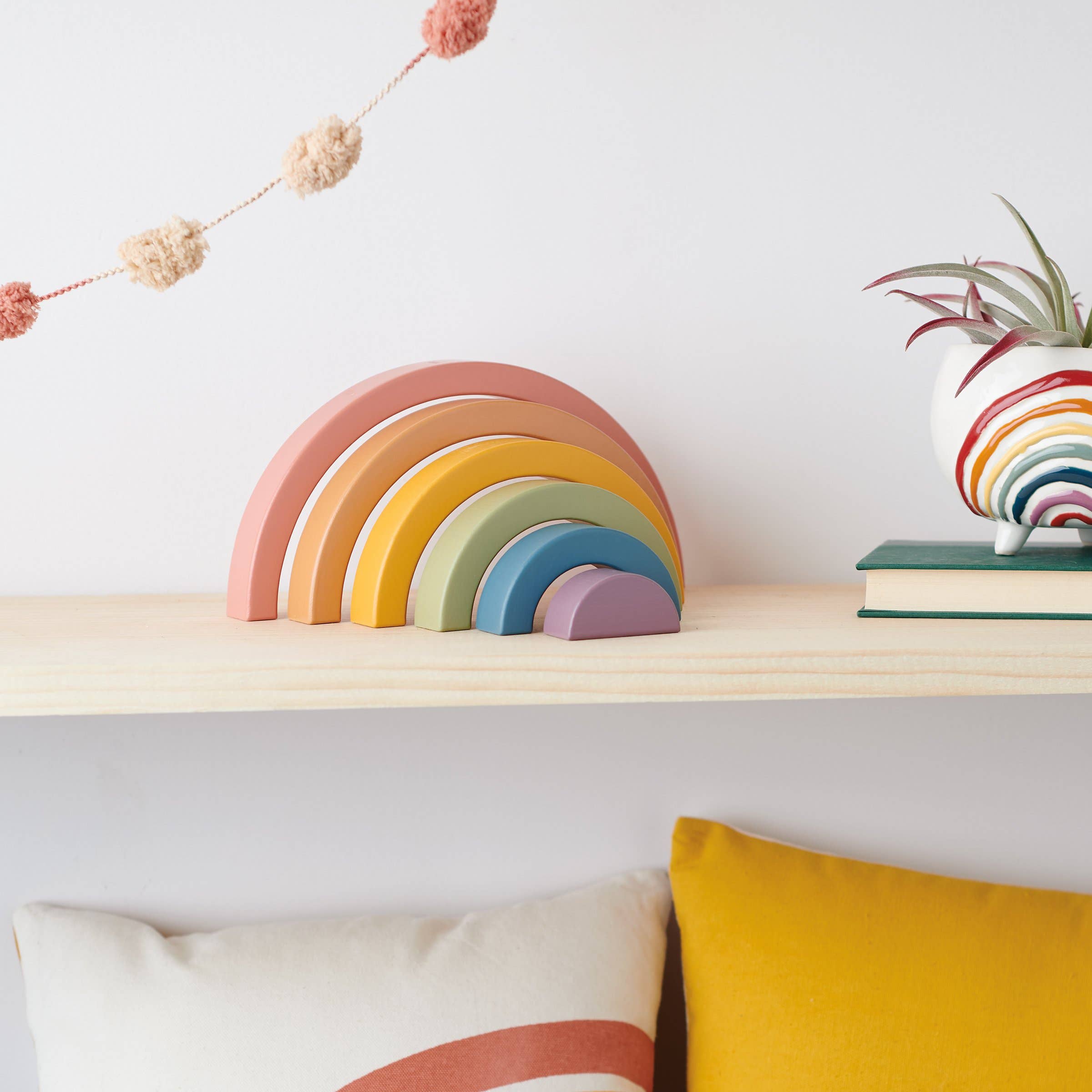 Rainbow Nesting Puzzle - Image 4